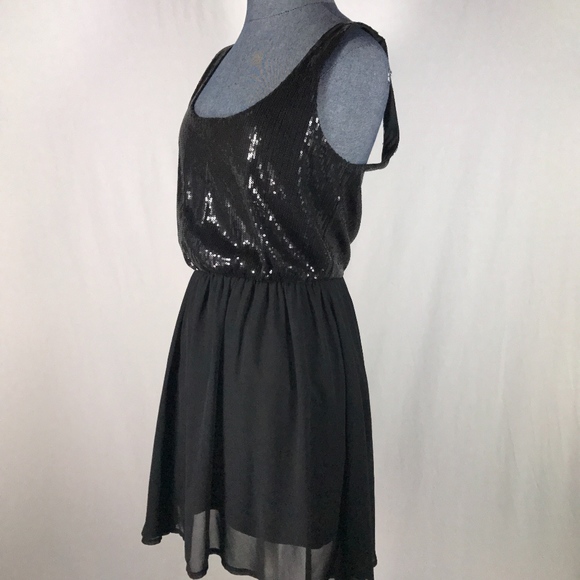 Nollie Women's Size M Black Solid Dress w/ Sequins - Picture 2 of 8